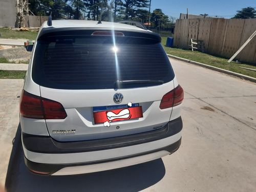 Volkswagen Suran 2017 1.6 Track