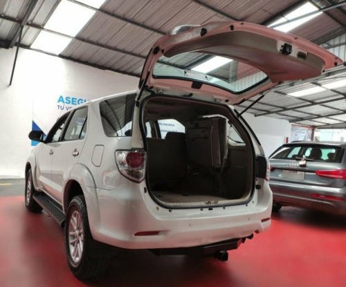 Toyota Fortuner 2.7