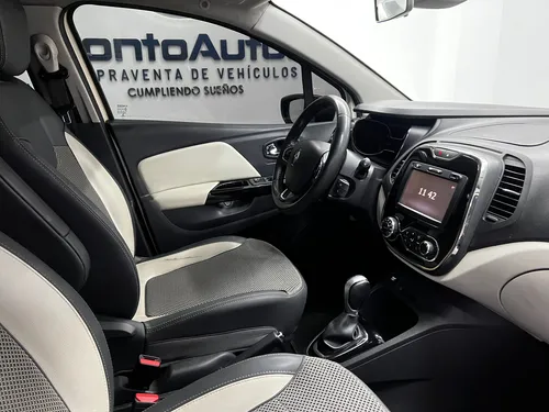 Renault Captur 2.0 Intens Automática