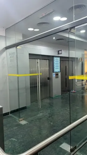Impecable Edificio En Block, Ideal Sanatorios, Obras Sociales, Clínicas