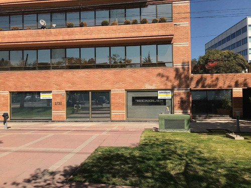 Alonso De Córdova 2730 - Local 2750