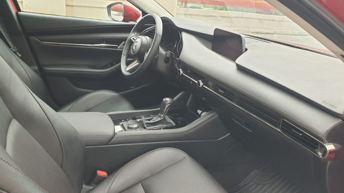 Imagen 11 de 14 de Mazda 3 I Grand Touring 2020