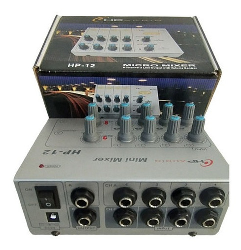 Imagen 2 de 2 de Consola 8 Canales Línea De Audio Y Micrófono Audio Hp-12