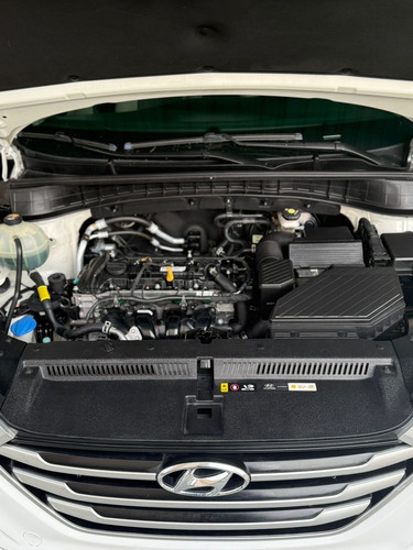 Hyundai Tucson Santa Fe 1-1
