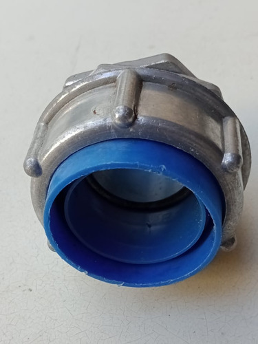 Conector Zm Prensa Caño Metalico Rosca 2 Pulgadas Conextube