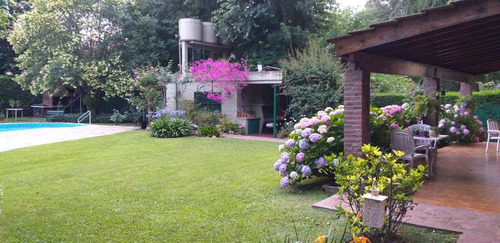 Chalet En Venta En Parque Leloir