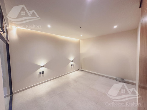 Casa En Venta En Via Cumbres Cancun