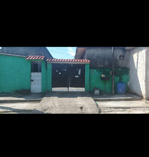 Vendo 3 Casas Com Garagem Para 2 Carros E Área De Serviço