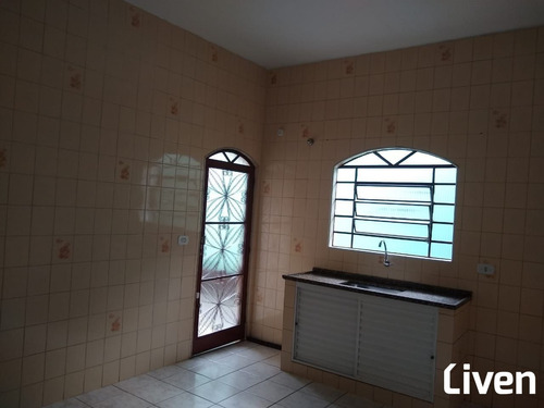 Imagem 9 de 14 de Casa Com 2 Dormitórios, Cozinha, Área De Serviço, Sala Ampla E 3 Vagas De Garagem No Jardim Morumbi - 9102