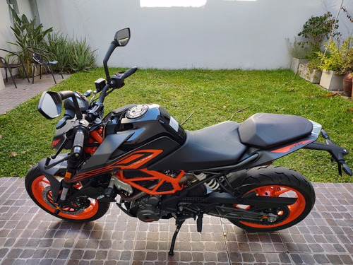 Imagen 4 de 16 de Moto Ktm Duke 250 2023 Naked Pista 0km Urquiza Motos