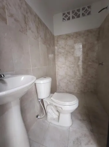 Local En Venta En El Llano. Cod V24400
