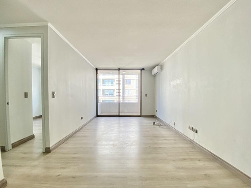 Departamento En Arriendo De 2d 2b+b+e En Macul