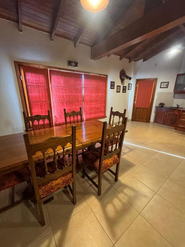 Casa En Venta - 3 Dormitorios 3 Baños - Tandil