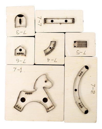 Plantilla De Cuero Con Diseño De Caballito Balancín De Mader