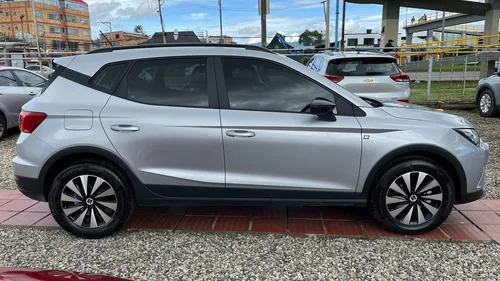Seat Arona REFERENCE