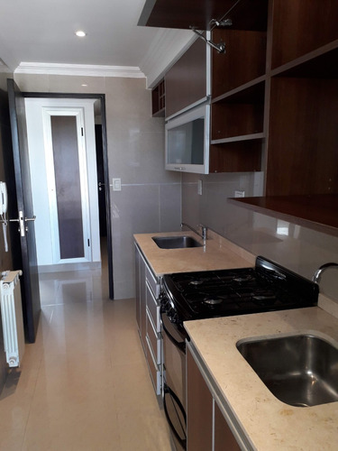 Imagen 6 de 9 de Departamento 1 Dormitorio Con Cochera (centro)