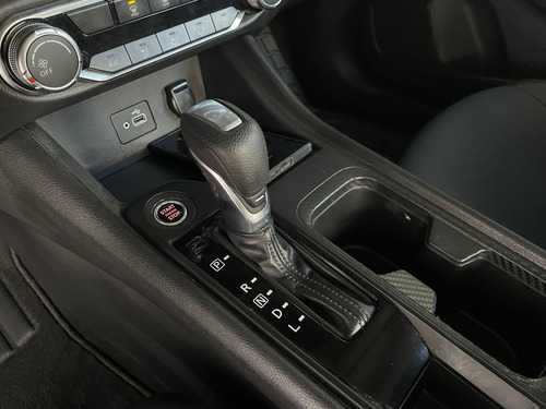 Nissan Sentra 2023