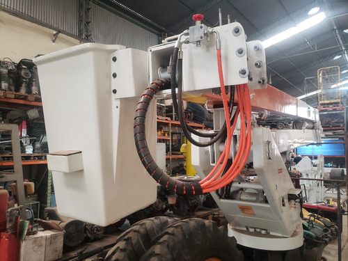 Cesto Aéreo Duplo 13,5 Mts Guiton Isolado 46 Kv C/ Nr12 (Usado)