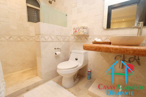 Imagen 18 de 30 de Cad Son Vida Petén Ph C8. Roof Garden Con Jacuzzi Y Asoleadero
