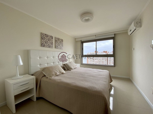 Imagen 13 de 19 de Venta Apartamento 2 Dormitorios En Torre Imperiale Punta Del Este - Punta Del Este Brava