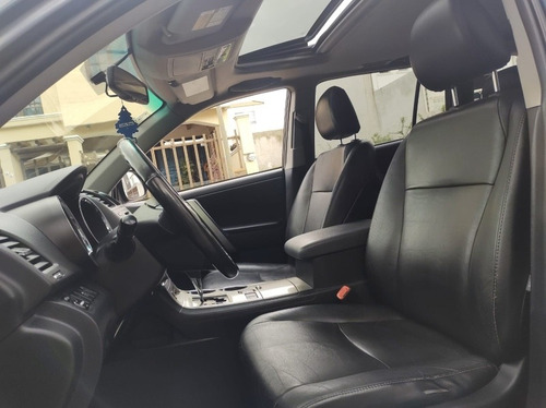 Imagen 10 de 13 de Toyota Highlander 2011 Base Premium Sport Aa Qc Piel At