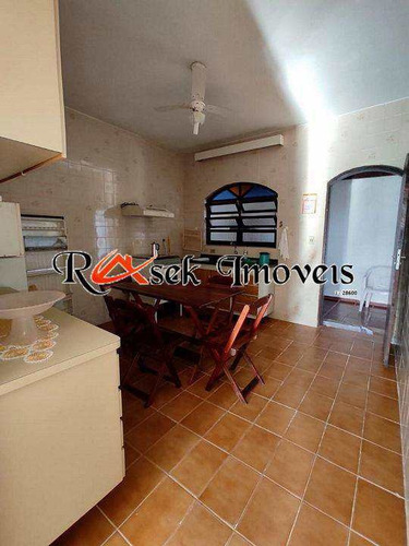 Imagem 8 de 16 de Casa Com Lote Inteiro, Lado Praia Em Promoção - Cod: 309 - V309