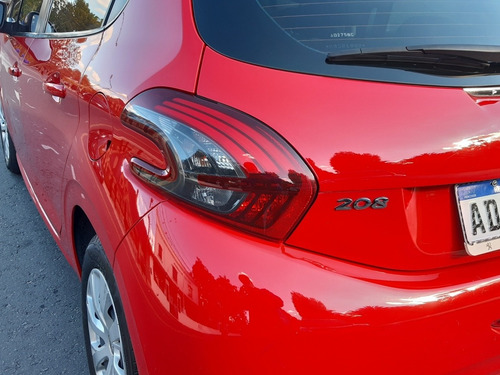 Imagen 6 de 12 de Peugeot 208 2018 1.6 Active