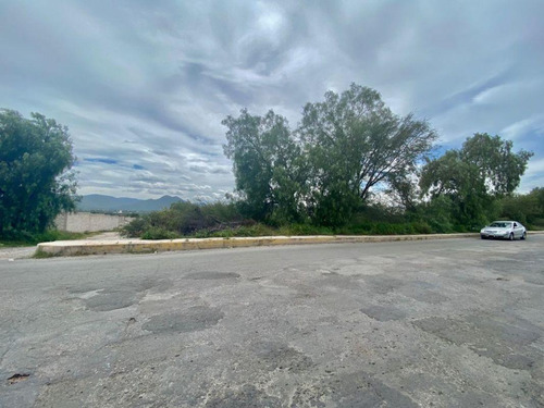 Terreno En Venta En Colonia Atotonilco De Tula Centro, Atotonilco De Tula, Hidalgo
