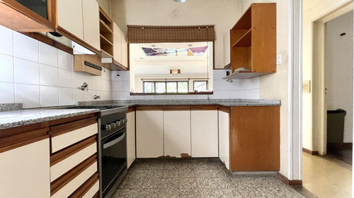 Imagen 18 de 30 de Casa De 4 Dormitorios En Venta Con Quincho Y Piscina Fisherton Cerca De Calle Córdoba