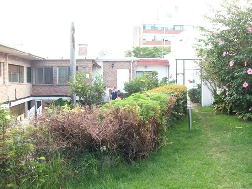 Aquistapache Y Rivera. 6 Dormitorios (2 En Suite), 3 Baños, Living Comedor C/hogar, Garaje 2. Barbacoa.  Piscina. Ideal 1 O 2 Familias.