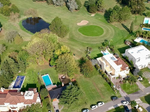 Imagen 5 de 11 de Excelente Lote Con Vista Al Golf!