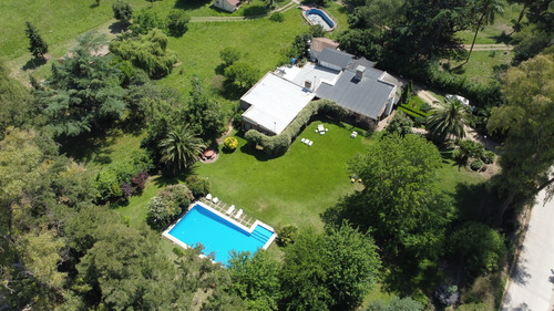Venta Casa Quinta Con Salón De Eventos En Gral Rodriguez