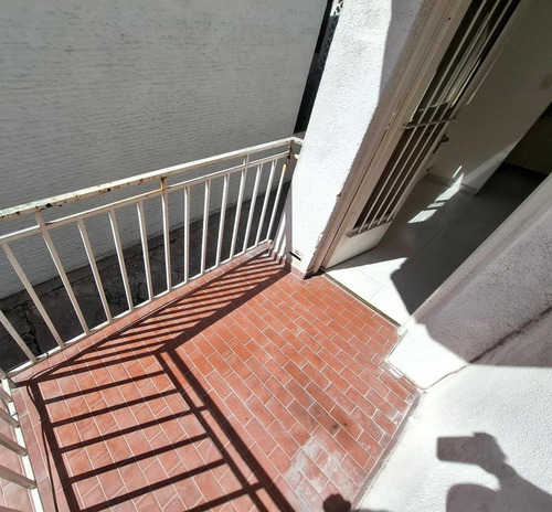 Departamento En Venta - 1 Dormitorio 1 Baño - Ramos Mejía