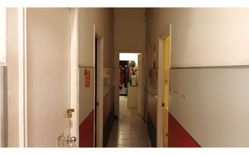 Arriendo Local Comercial 1.365,07 M2 En Piso 4, Av. Argenti