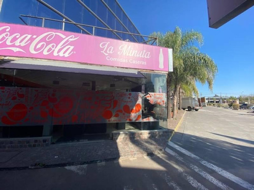 Imagen 11 de 12 de Importate Local Comercial En Alquiler A Metros De Nordelta
