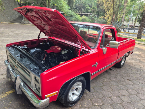 Chevrolet Cheyenne 5.3 2500 Cab Reg K 295hp 4x2 Mt