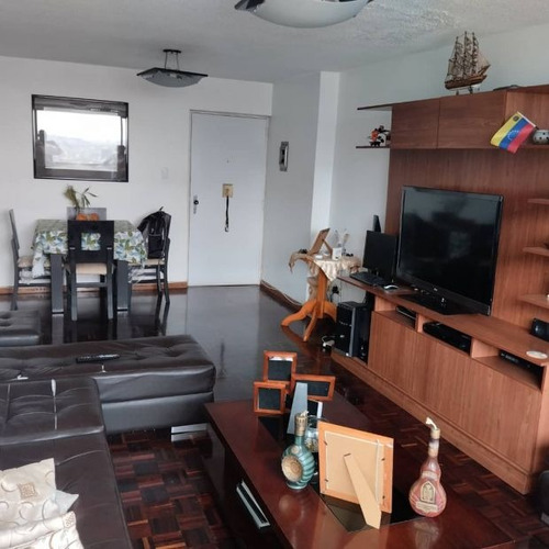 Apartamento En Venta Los Dos Caminos - Rojas 