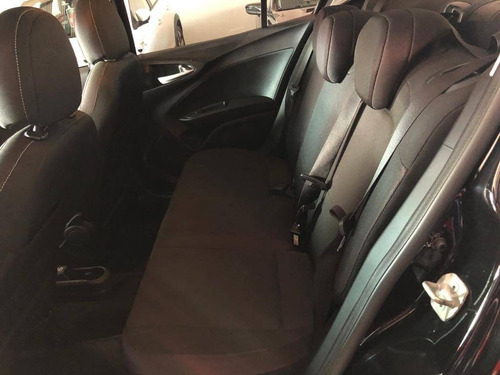 Fiat Cronos 1.8 E.torq Flex Precision Manual