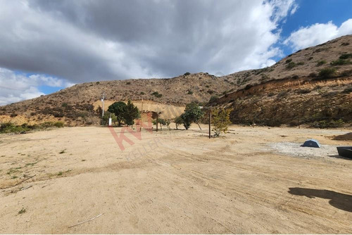 Terreno En Venta Con Vista Amplia En Boulevard 2000
