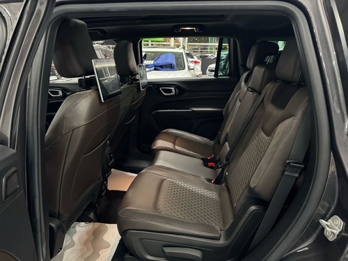 Jeep Commander 1.3 Overland Turbo Flex Aut. 5p