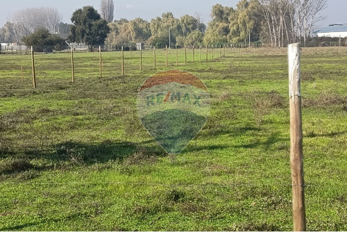Parcela A 30 Minutos De Santiago: Tu Hogar Ideal