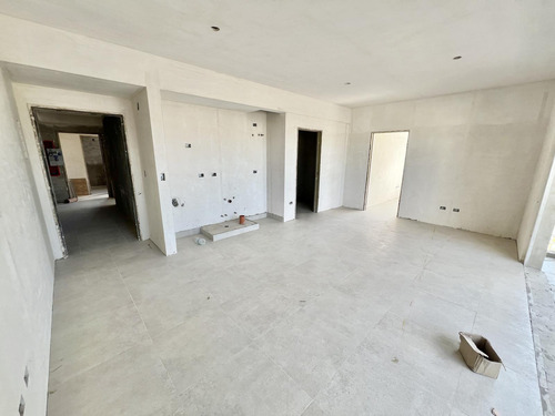 Moderno Departamento En 1er Piso - Villa Urquiza