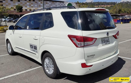Ssangyong Rodius 2.0 2wd