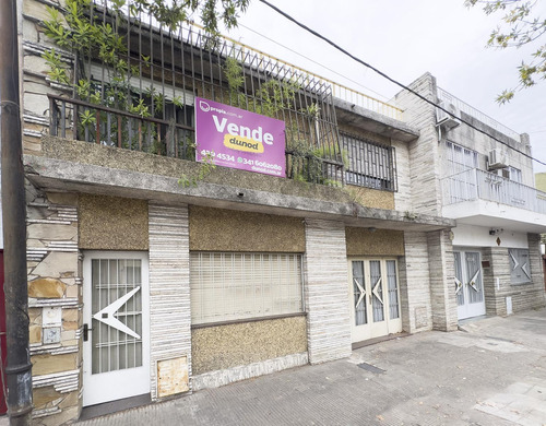 San Nicolas Al 1900 - Venta De Casa 2 Dormitorios En Rosario