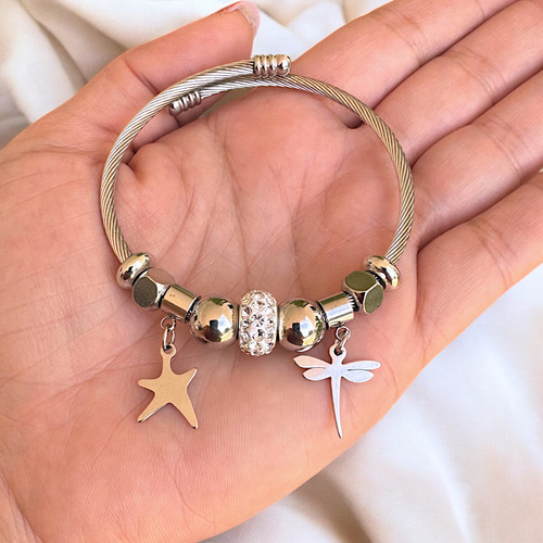 Bracelete Feminino Aço Inox Cirúrgico Cor Prata Berloque