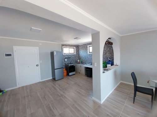 Casa Con Cabañas, Ideal Para Vivir O Invertir. El Quisco