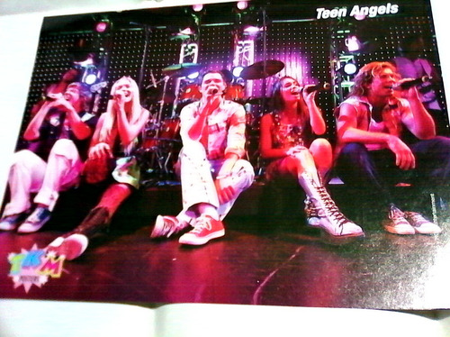 Teen Angels-demi Lovato-poster Doble Tkm-27 Cm. X 20 Cm. C/u