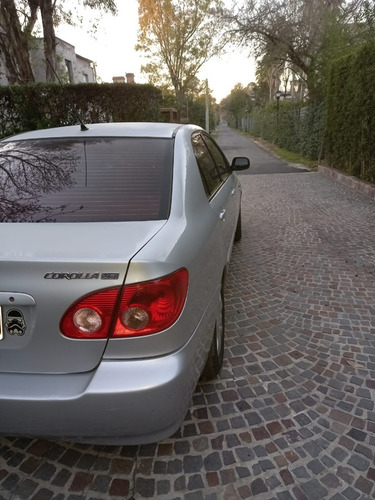 Imagen 10 de 12 de Toyota Corolla 1.8 Xei