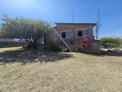 Linda Casa Campestre Con 1442m2 De Terreno En Huimilpan, Querétaro