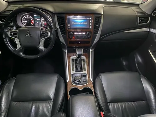 Mitsubishi Montero 2019